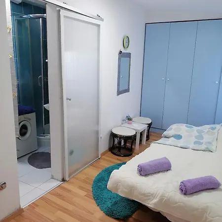 Apartament Small Cost Dorcol *